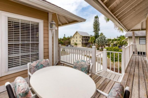 Anchors Away B, 1 Bedroom, Upper Level, Bay Views, Fort Myers Beach